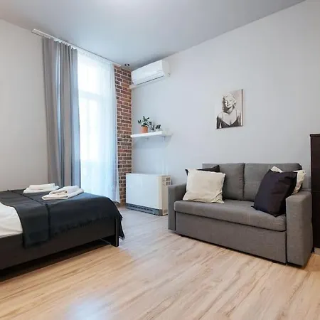 Studio With Balcony - Rzeszowska 4 Street Kraków Zewnętrze zdjęcie